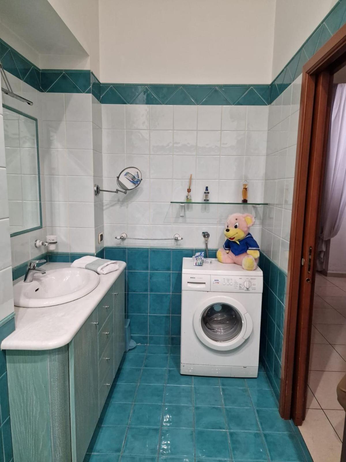 Vomero Inn نابولي المظهر الخارجي الصورة